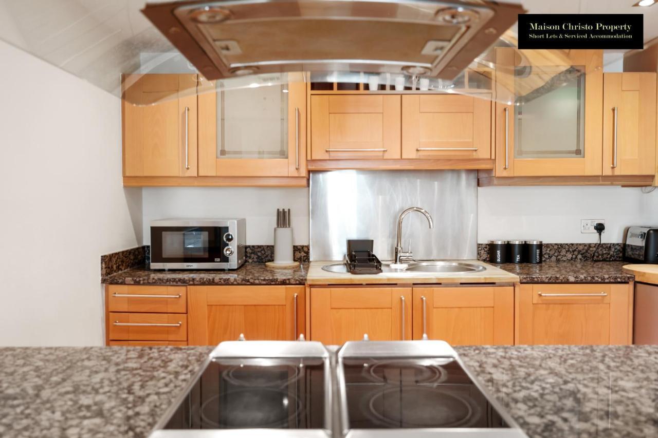 Maison Christo Serviced Apartment: Extended In Canary Wharf London