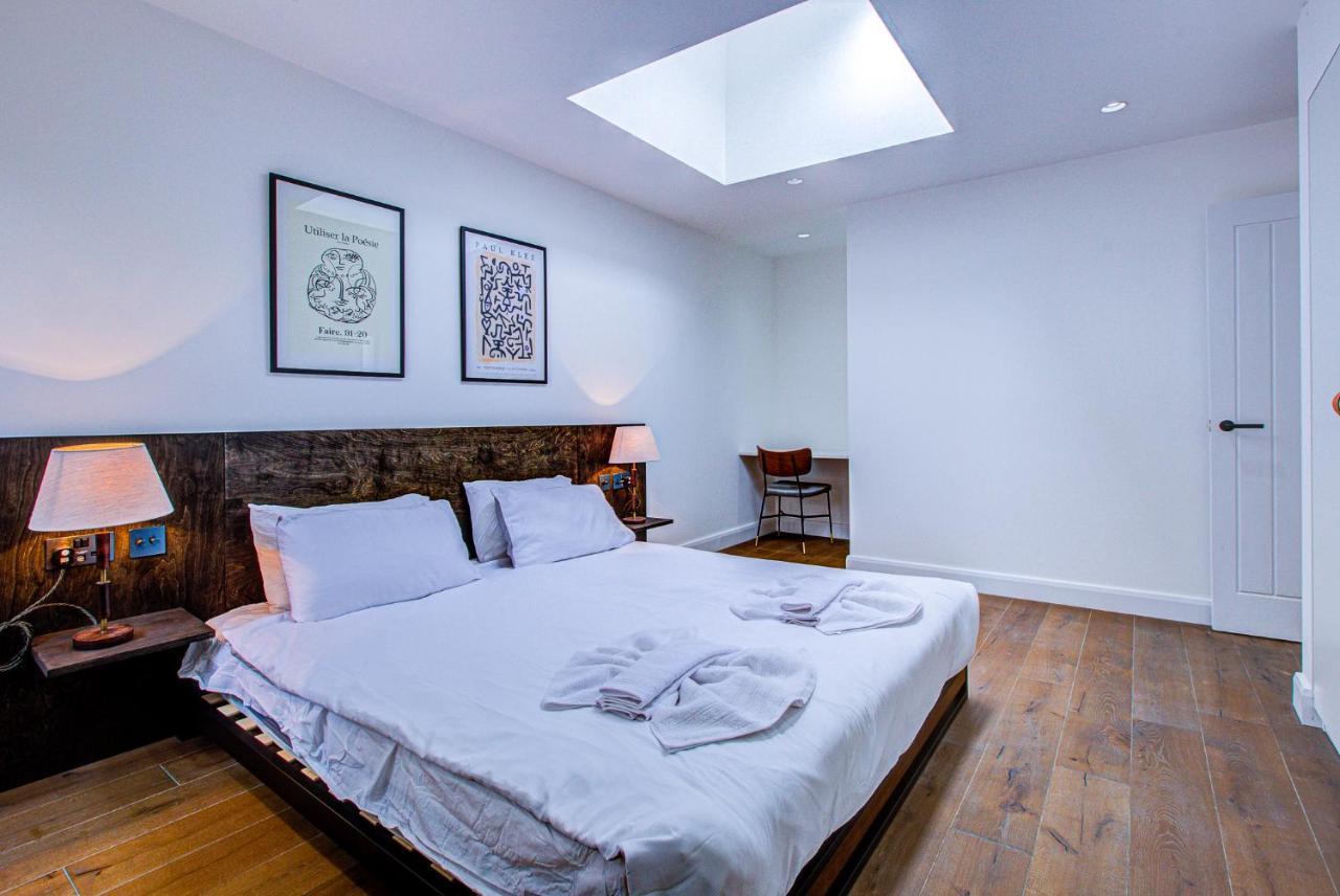 Apartment Beautiful 3-bedroom House Just Minutes From Queen's Park Tube London