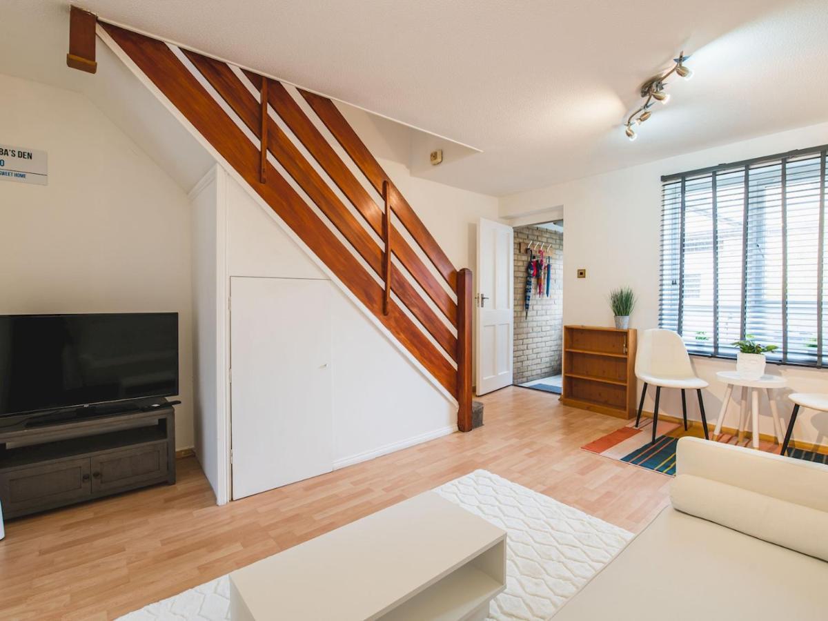 Pass The Keys Cosy Se House Near Tube Line Ferienhaus