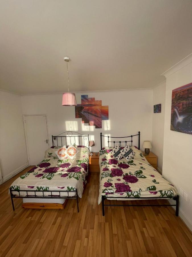 Guest house Near Tottenham Hotspur Stadium *