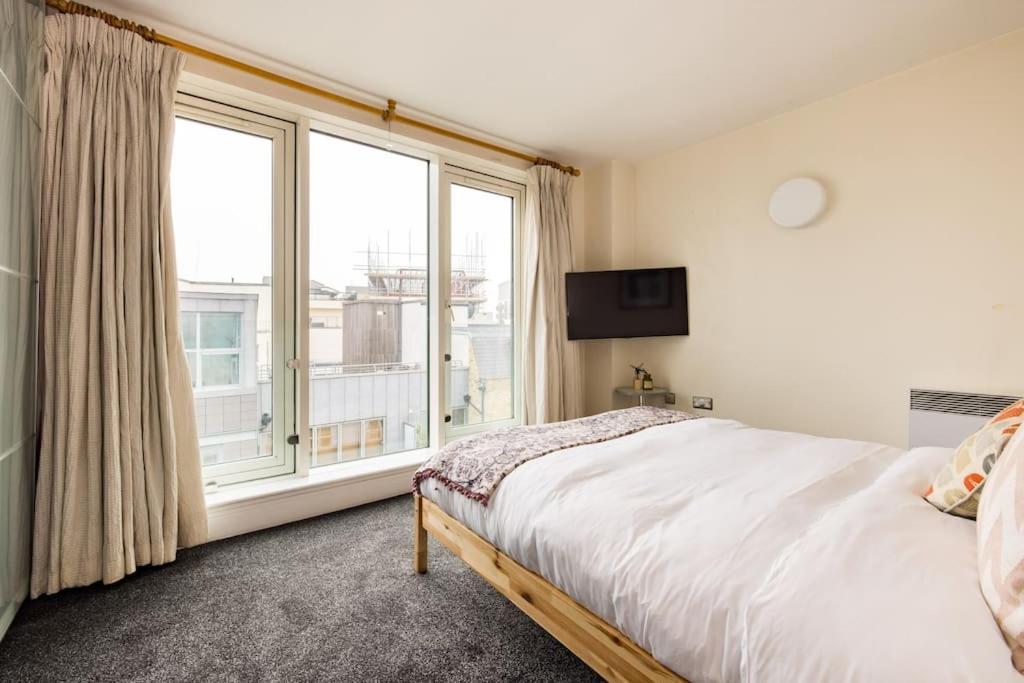 Wild Roses Serviced - Tower Bridge Apartamento Londres