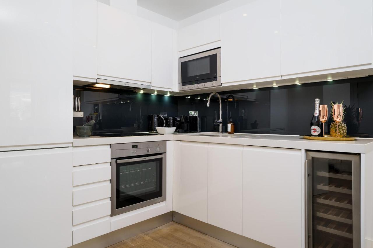 Trafalgar Sq 1 Bedr, 3 Beds Sleeps 6 Apartment