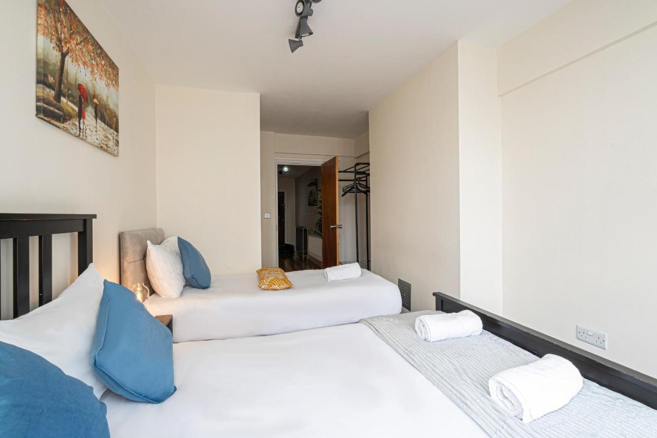3 Bedrooms Near Hyde Park & Oxford St Apartamento