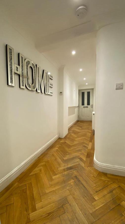 1 Notting Hill Portobello Road Amazing Location! *