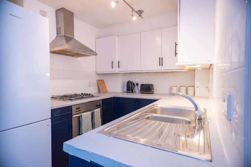 Spacious 1 Bed- Nunhead/peckham-sleeps 4 Apartamento Londres