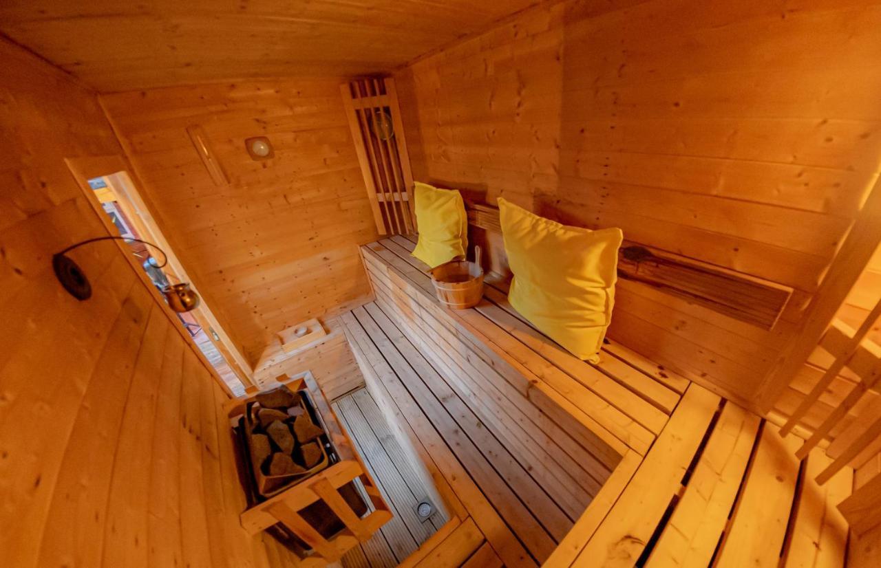 2 Bedroom Roof Terrace With Sauna Jakuzzi And Outdoor Cinema