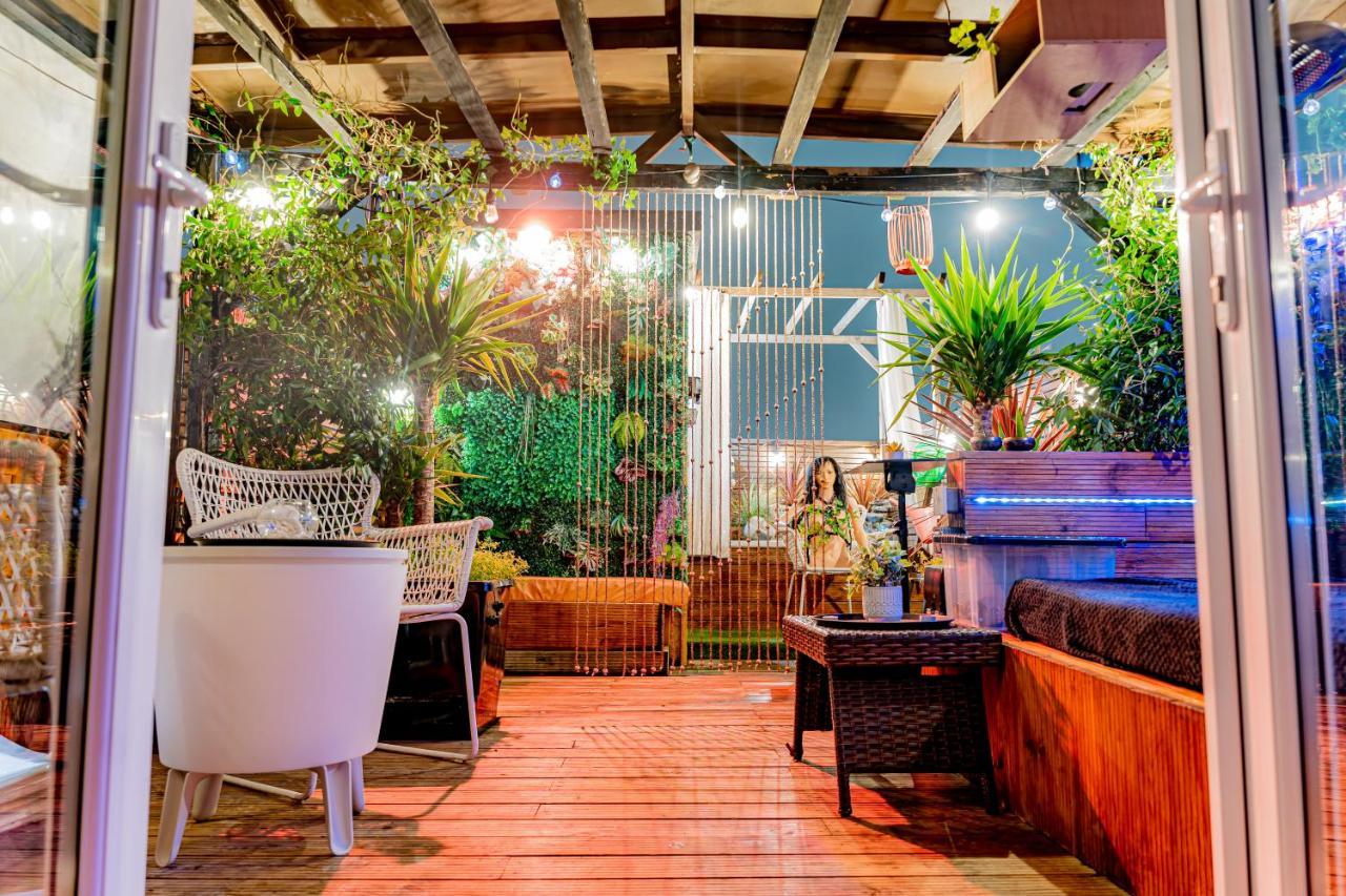 Apartment 2 Bedroom Roof Terrace With Sauna Jakuzzi And Outdoor Cinema *
