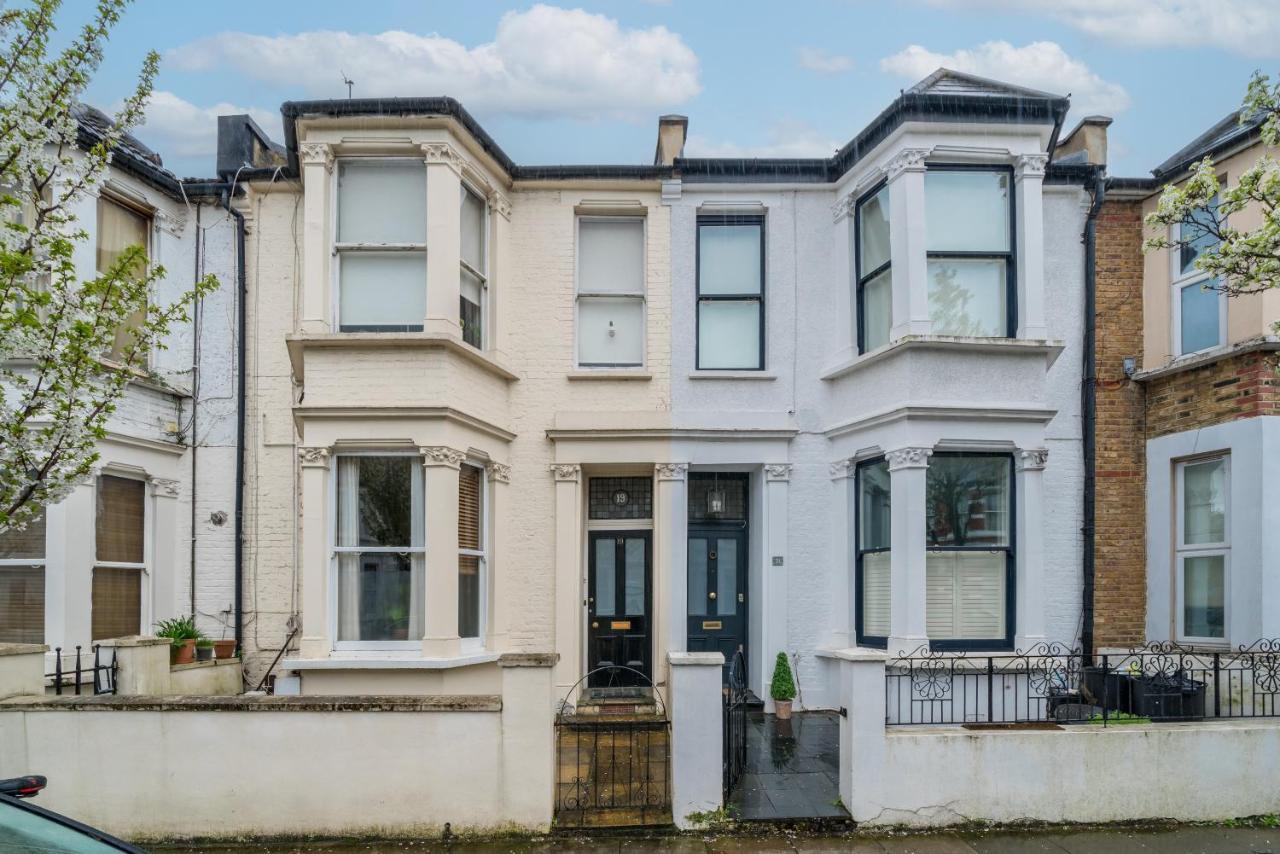 Joivy Cozy 1 Bed Flat With Garden In North Kensington