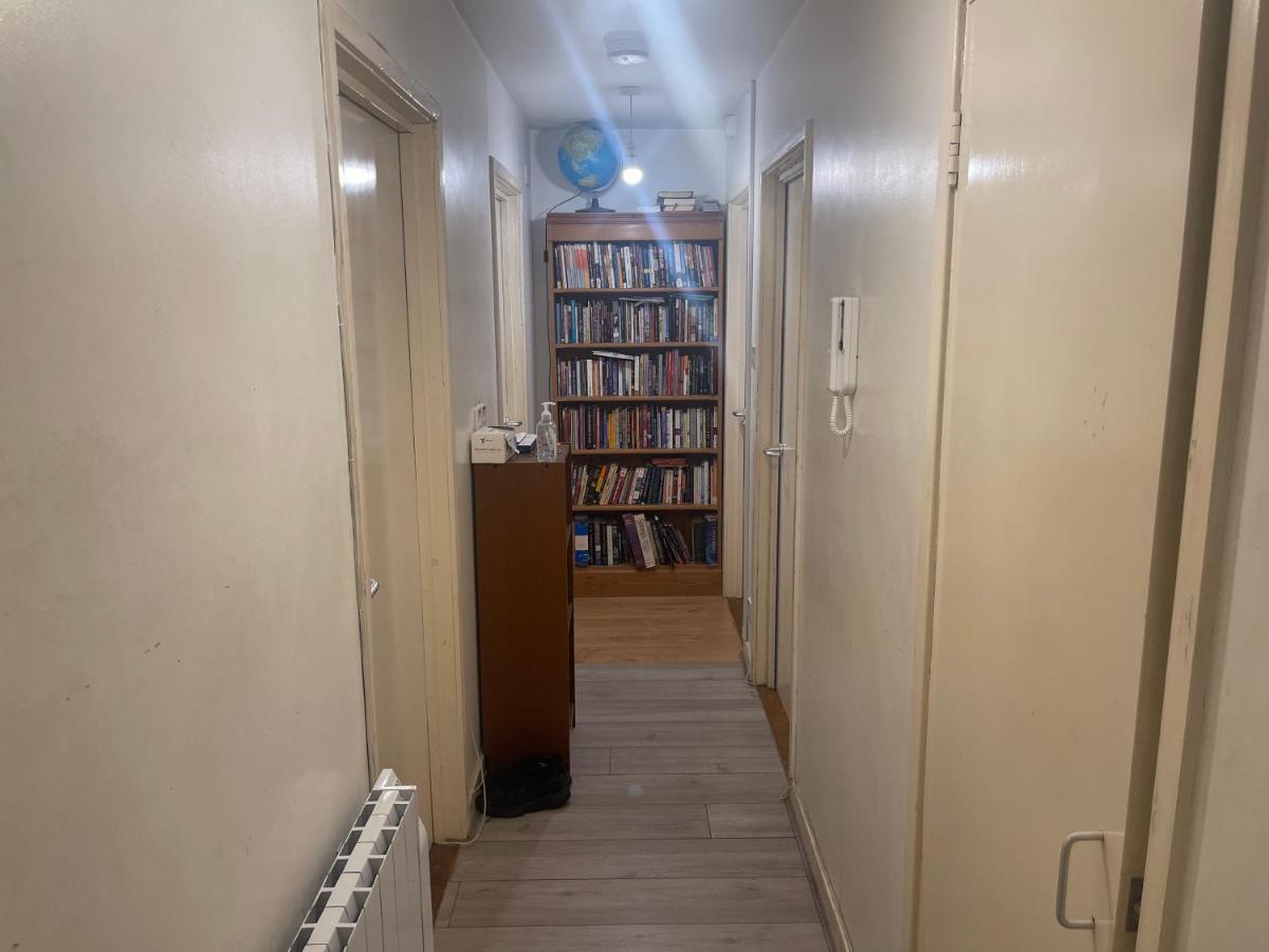 Wembley Serviced Apartment, 20mins From Central Homestay *