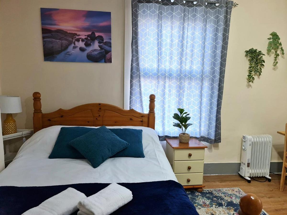 Lovely Private Near Central Apartamento