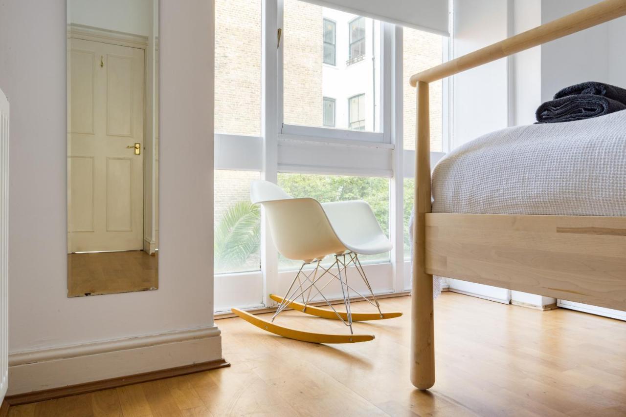 Stylish & Spacious Notting Hill Loft London