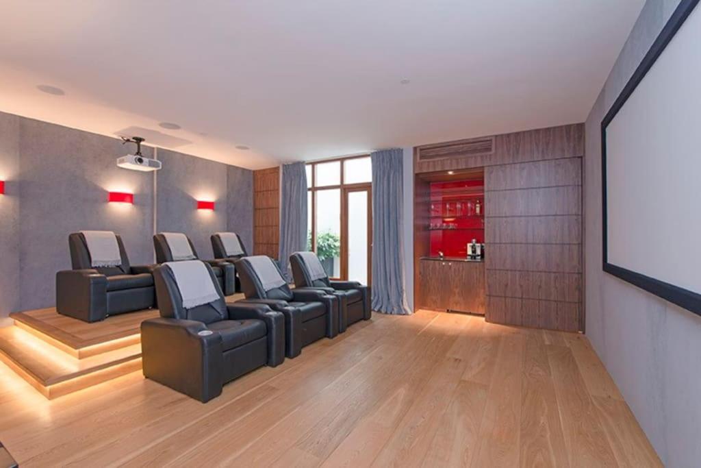 5 Double Bed Town House In South Kensington Pousada