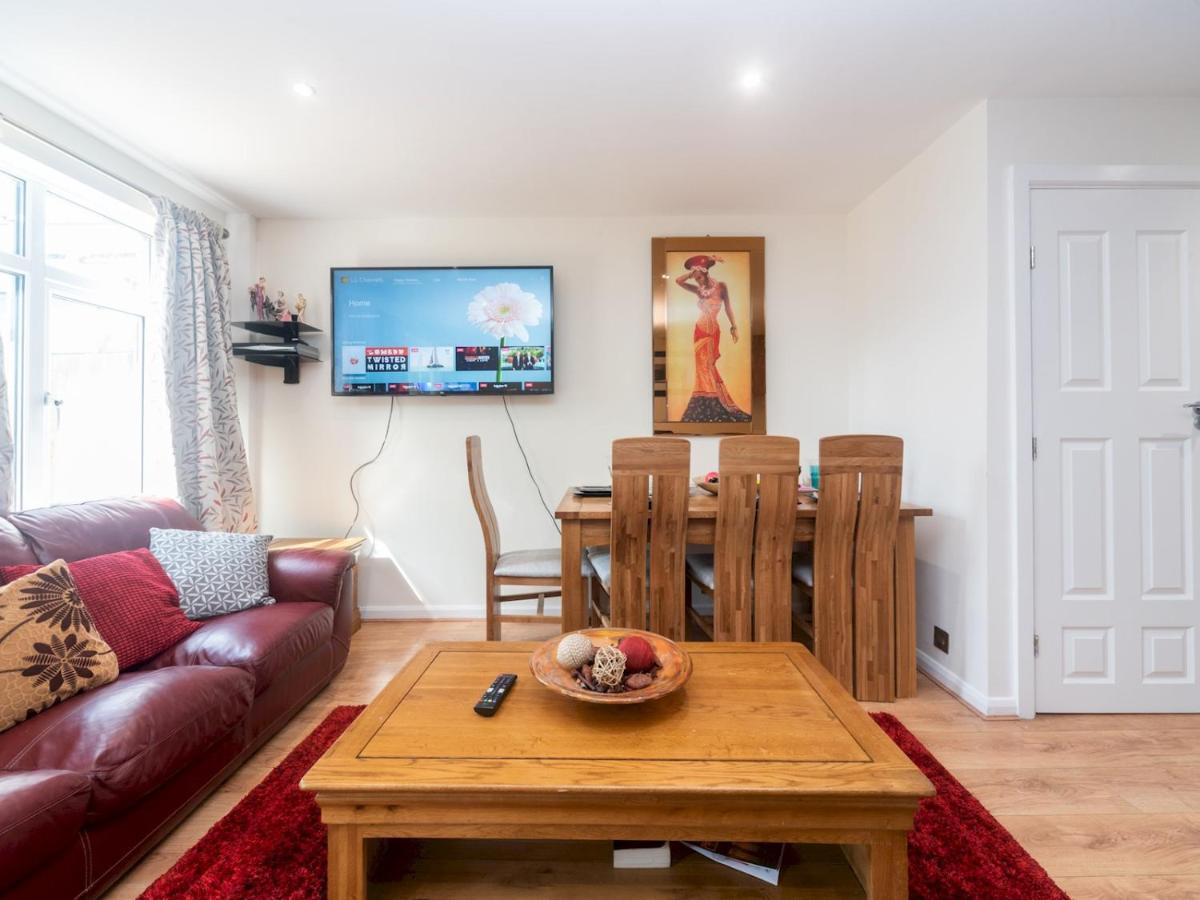 Pass The Keys Spacious Cosy Close To Abbey Wood London