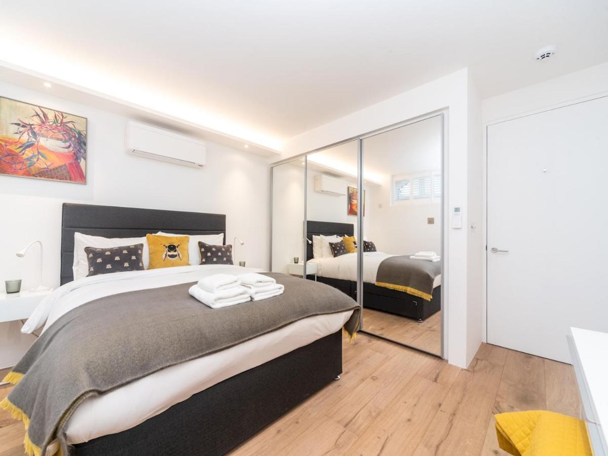 Chic & Cozy Flat In Sw London, Perfect Location!