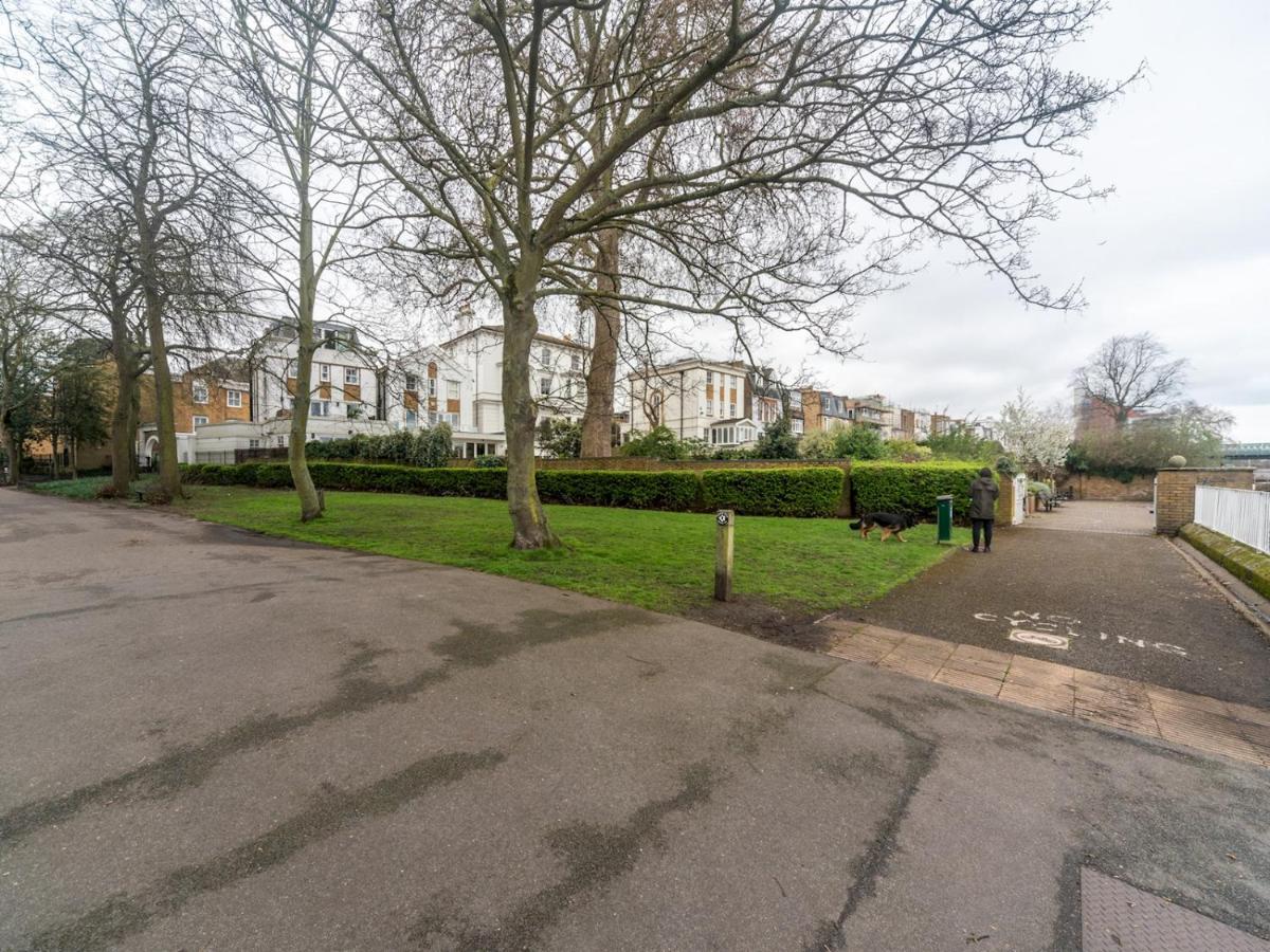 Chic & Cozy Flat In Sw London, Perfect Location! *