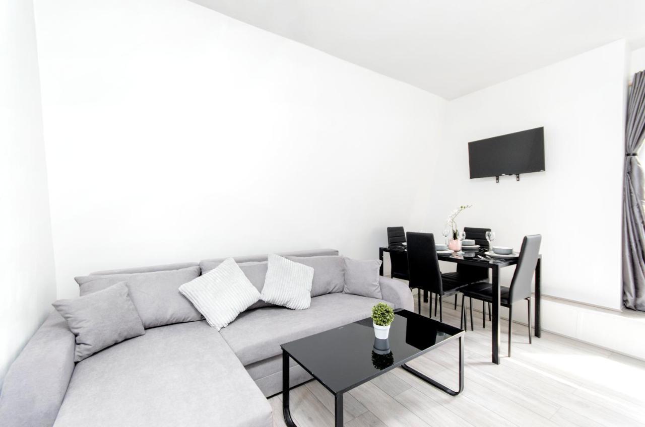 Apartment Cg