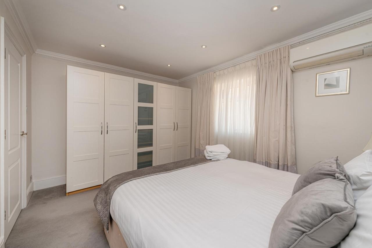 Queensgate Court 4*