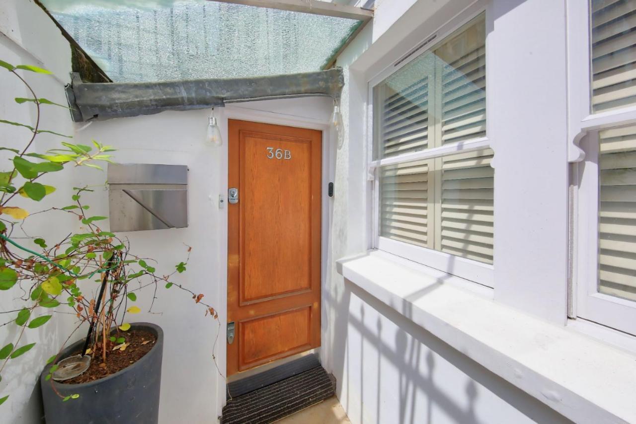 Large 1 Bedroom Flat In Paddington *