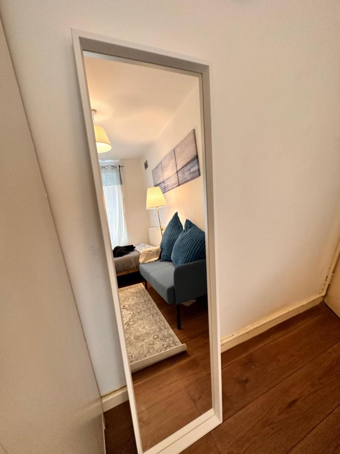 Perfect Family Next To Bridge Apartment London