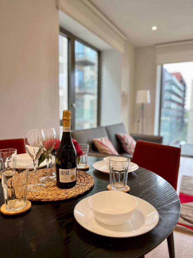 Parry House - Fast Wifi Apartment London