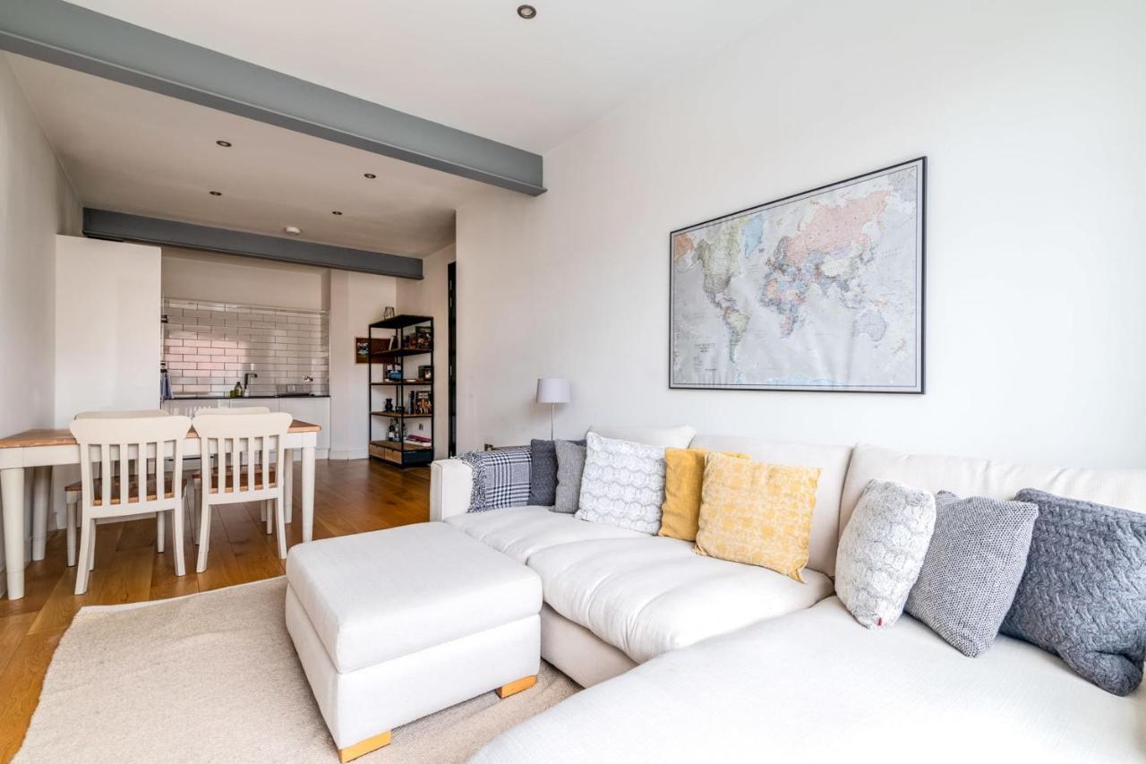 Apartment Trendy Elephant And Castle *