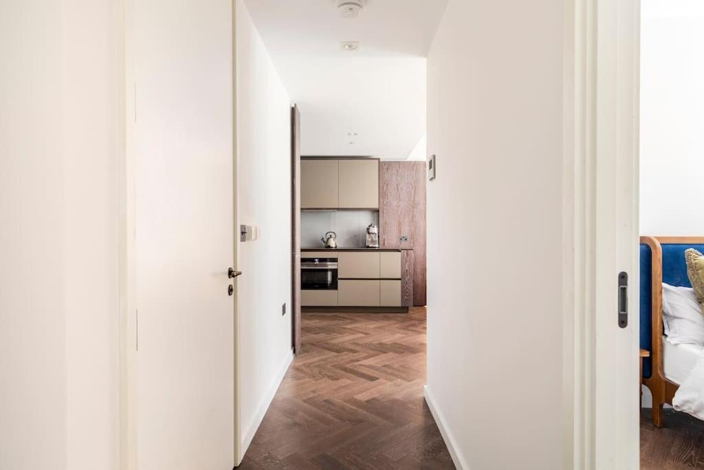 Apartment Luxury 2 Bedroom Flat London