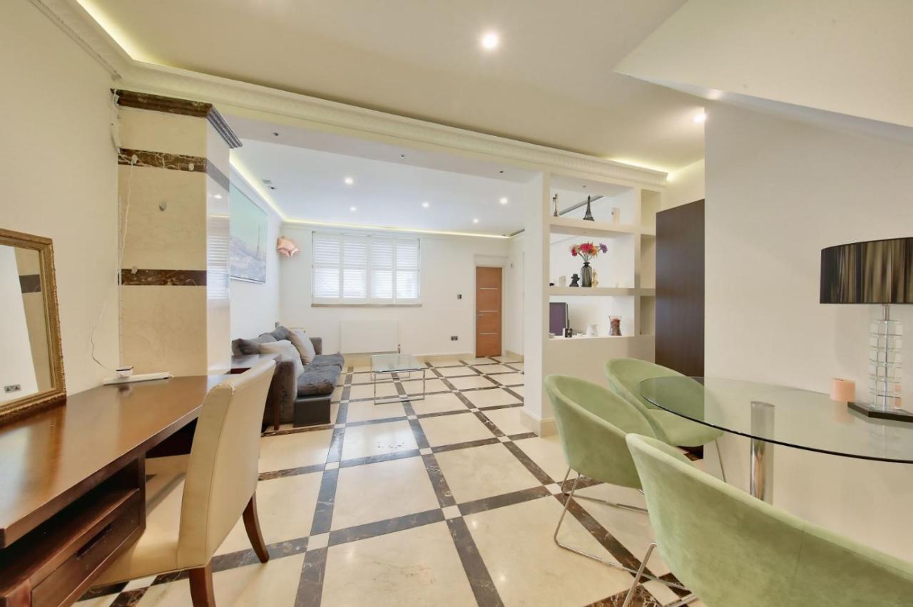Large 1 Bedroom Flat In Paddington Apartamento *
