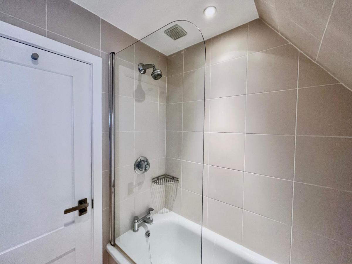 New Oxford Circus 2 Bedr, 3 Beds Location Apartamento *