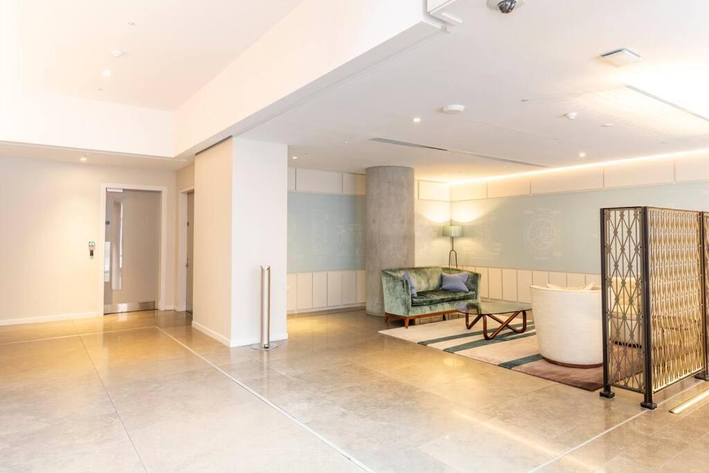 Apartment Luxury 2 Bedroom Flat