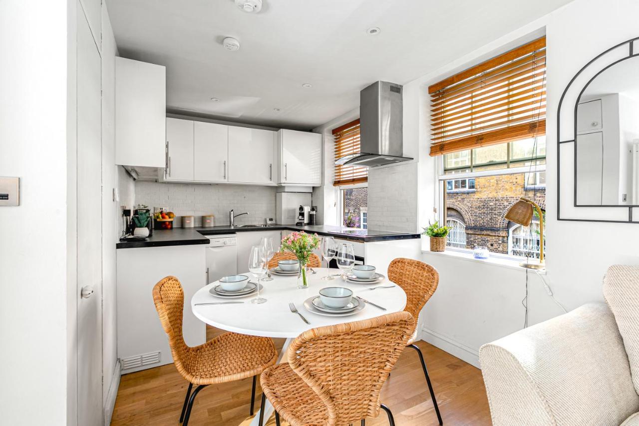 Charming Studio Flat Close To Holborn Station Apartment