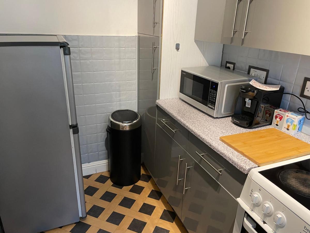 Surrey Docks Se16 Near Canada Water N Easy Access Canary Wharf Apartment