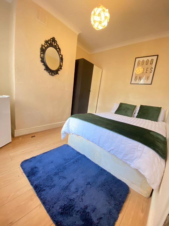 Guest house Seven Sister's London