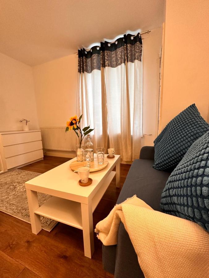 Apartment Perfect Family Next To Bridge London
