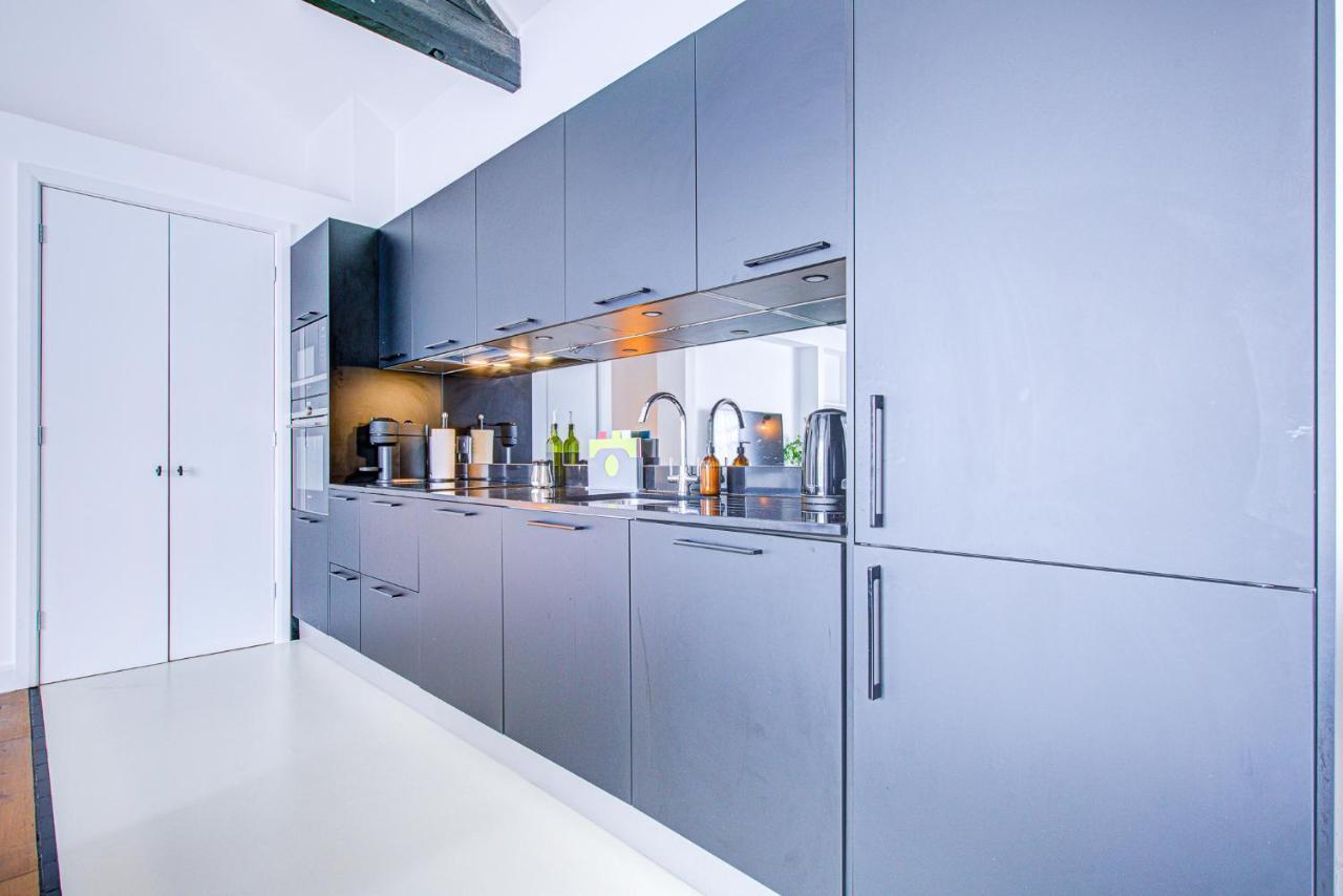 Apartamento Stylish 1br Unit, Super Fast Internet, Gated Complex - Near Queen's Park!