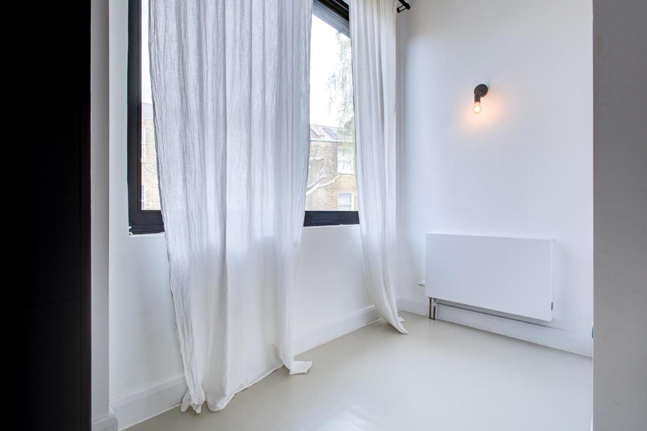 Apartamento Stylish 1br Unit, Super Fast Internet, Gated Complex - Near Queen's Park! *