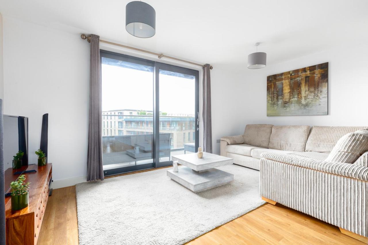 Apartment The Canada Water Flat *