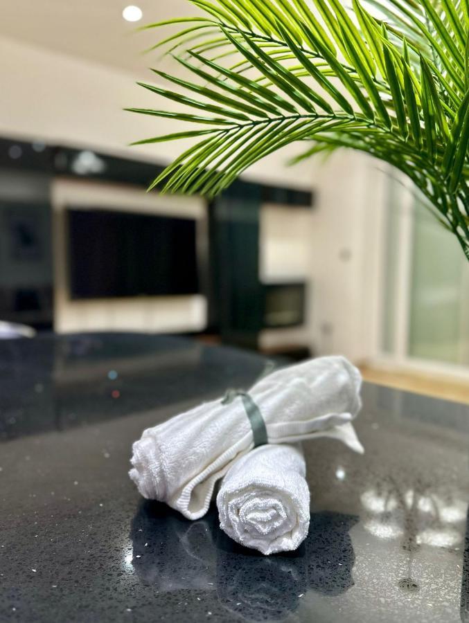 Holiday home Retreat To A Stylish Ensuite In *