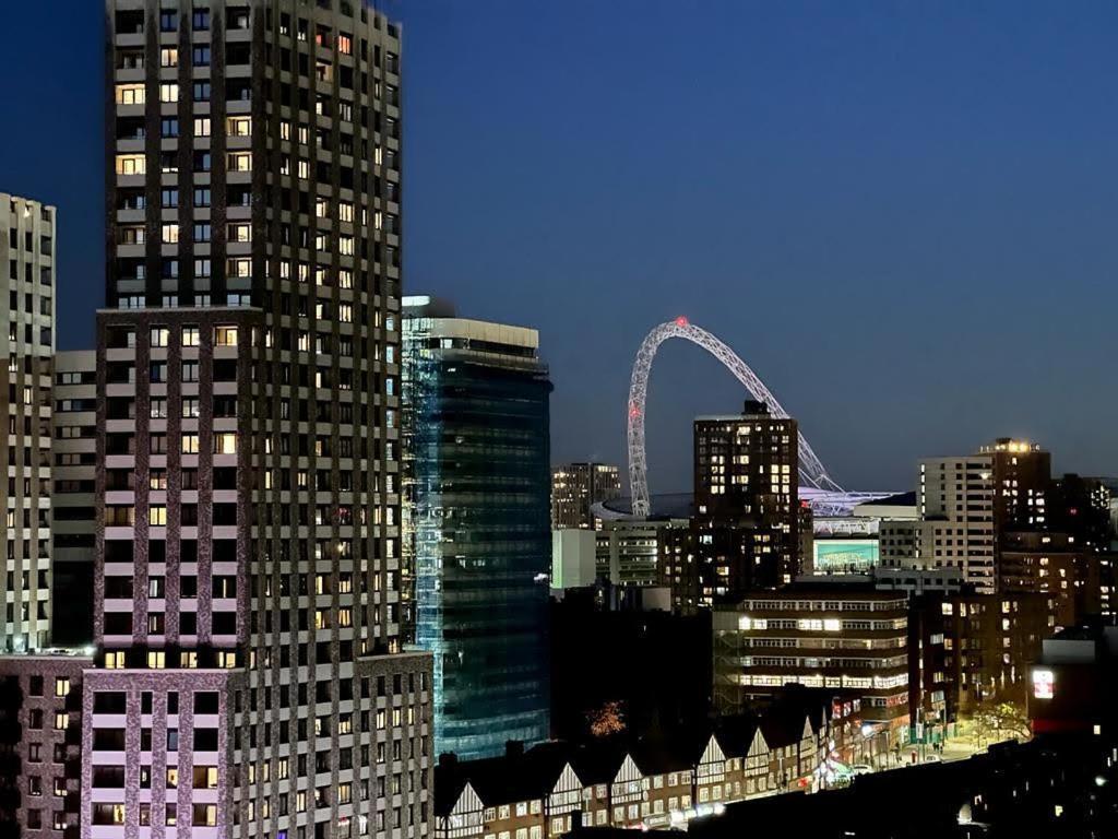 Penthouse In Wembley Apartamento Londres