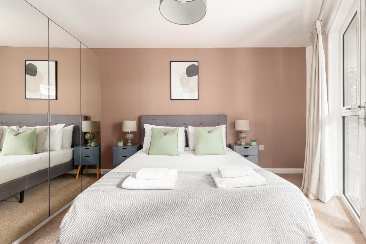 Apartment Not To Be Used London