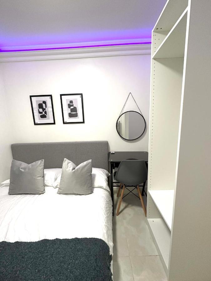 Apartment Modern Single In Kensington London