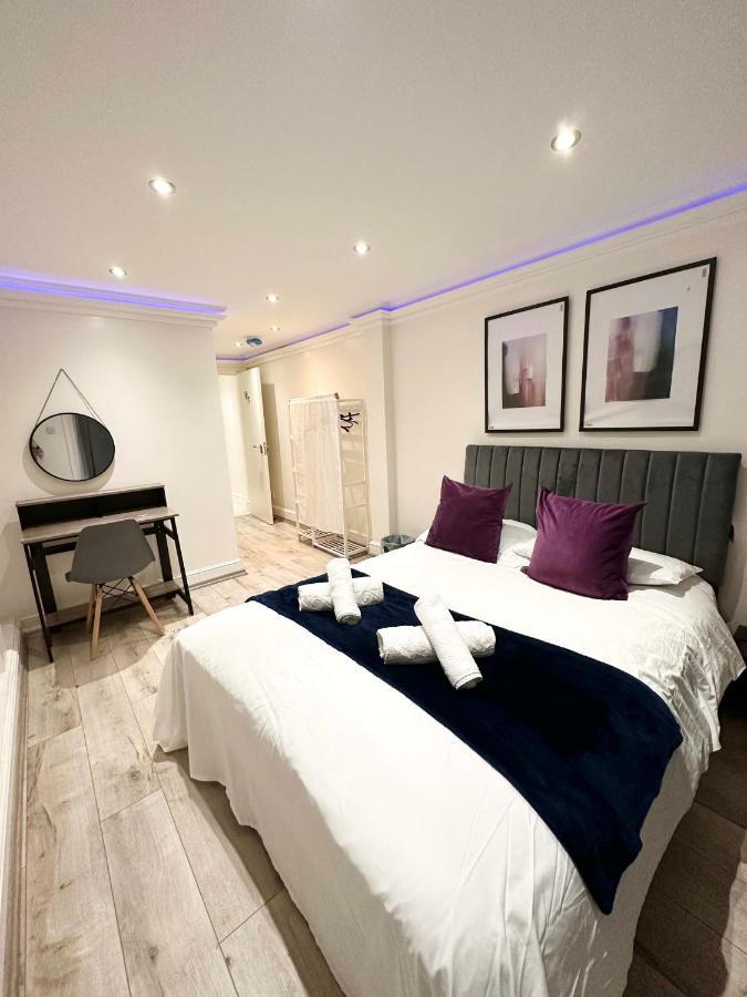 Stylish En Double Kensington London
