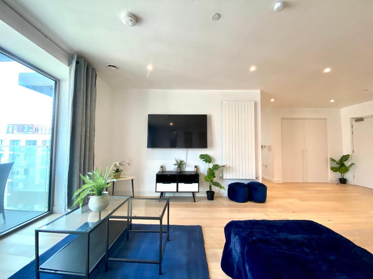 Md : Stunning 2 Bedroom 2 Bath - Royal Docks Apartamento *
