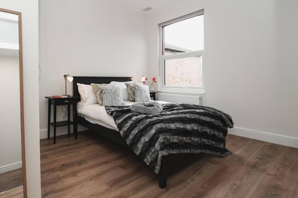 Newly Renovated Modern 4 Bed 3 Bath * Londres