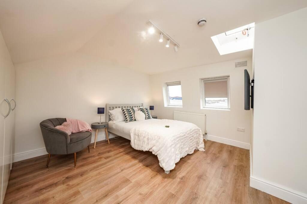 Apartamento Newly Renovated Modern 4 Bed 3 Bath Londres