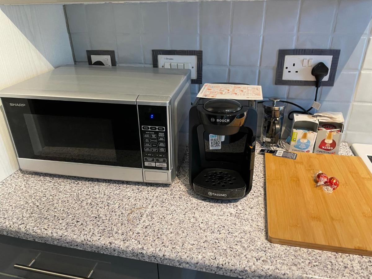 Apartment Surrey Docks Se16 Near Canada Water N Easy Access Canary Wharf *