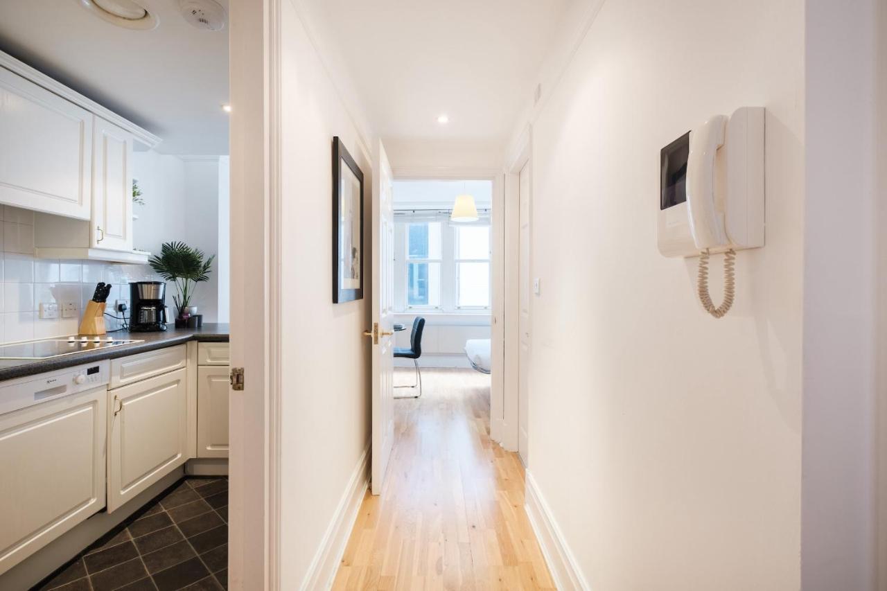 Holborn Apartment