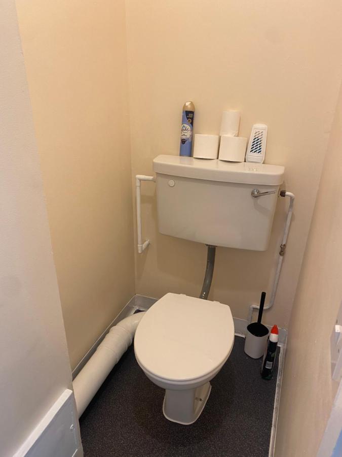 Stunning 3 Bedroom Property- Large