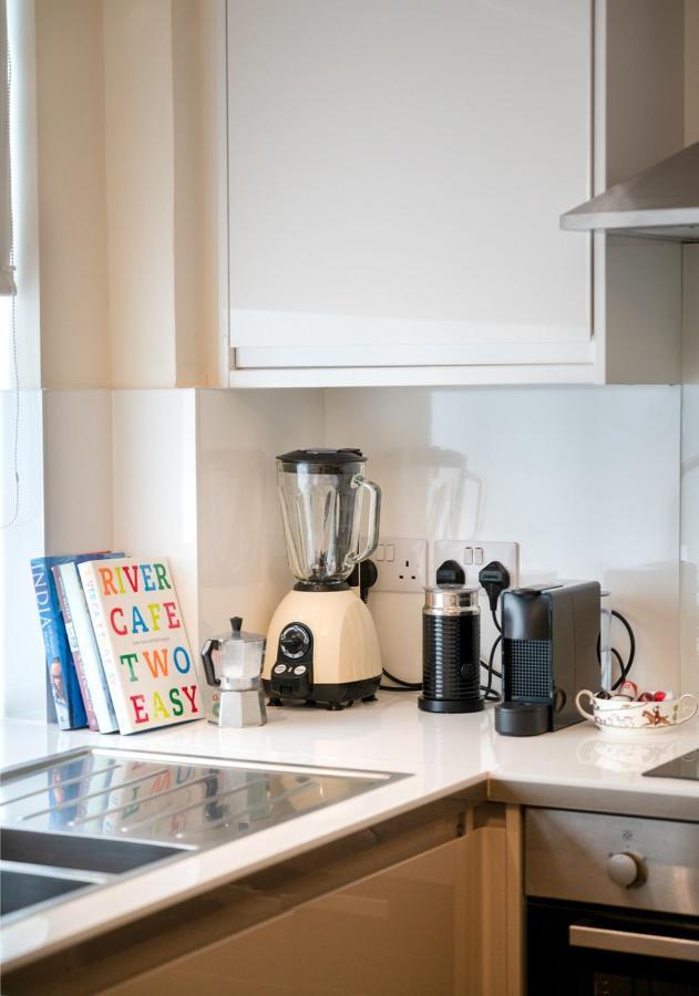 Cobbled Mews - Hyde Park W2 Apartment London