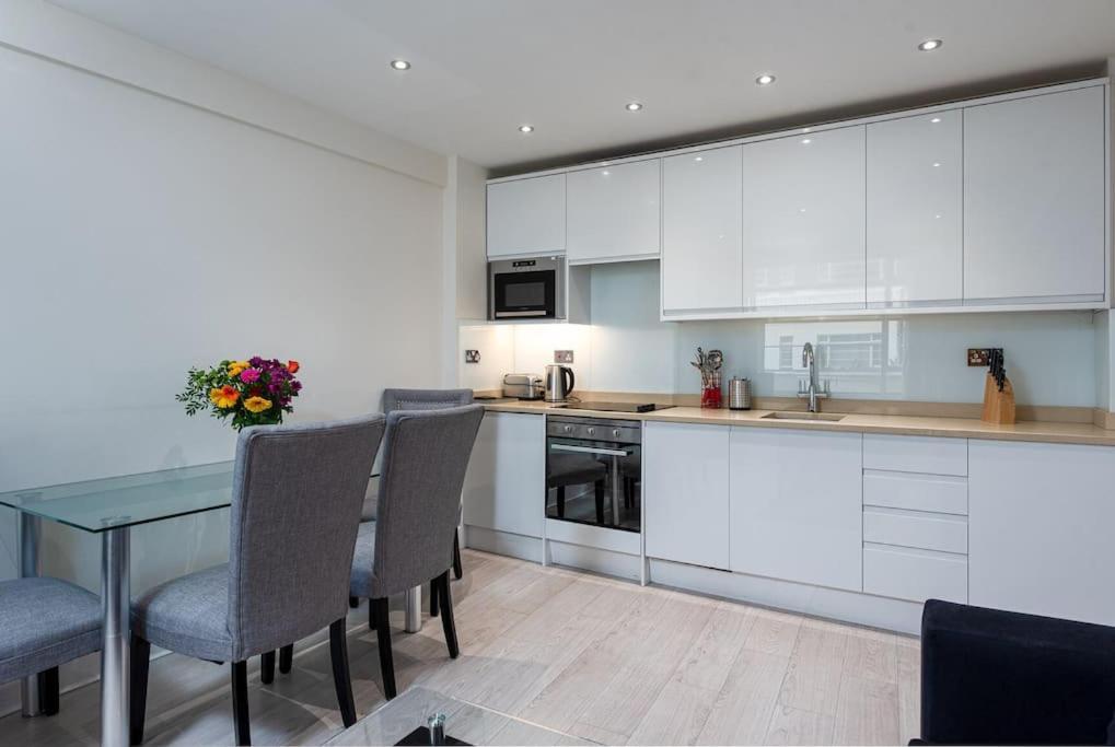 Apartamento Chic - Fabulous Central Location In Zone 1 *