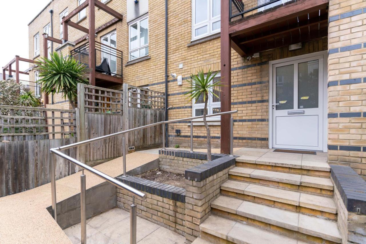 Luxury 5bd Guest house London